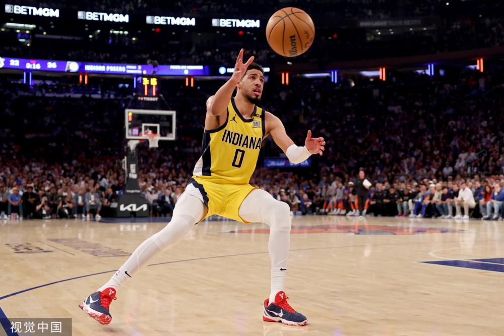 足球世界纷 足球世界纷